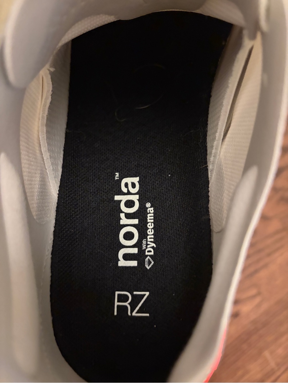Norda 001A - Fireclay RZ Edition. 0 miles. Unworn. - Picture 5 of 6
